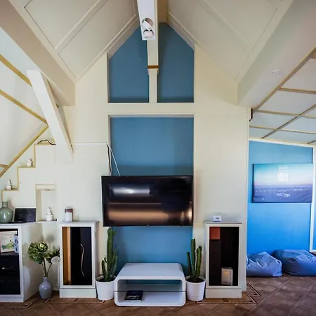 Rooftop Penthouse *